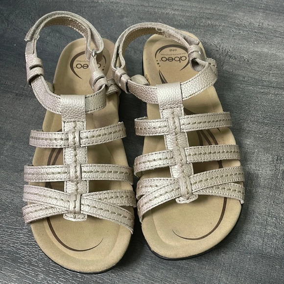 Abeo Brooklee Gladiator Champagne sandals - Picture 1 of 6